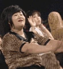 asian dancing gif|Funny Asian GIFs .